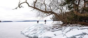 Go to the homepage and click on the visual of the day of your choice and follow the next steps. Schaatsen Op Natuurijs In Zweden Noorwegen En Finland Op Pad