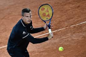 Learn the biography, stats, and games schedule of the tennis player on scores24.live! Fucsovics Marton Nyolcaddontos Parizsban Szettet Sem Veszitett Szombaton Nyiregyhaza Megyei Jogu Varos Portalja Nyiregyhaza Tobbet Ad