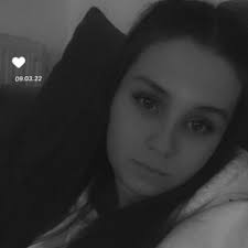 Michelle Pichler (@P1998Mp)