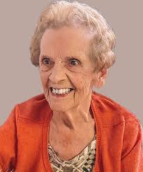 Monique Verret's Instagram, Twitter & Facebook