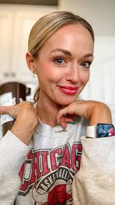 I really believe so much of the pressure we feel to do something "the right  way" comes from the judgement of others but you gotta do what works best  for you and your little fam... #pickyeaters ...