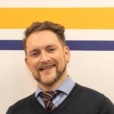 Danny Hardwick (@NotSoPopBandDan)