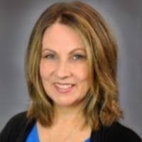 Gwen Stratton's Instagram, Twitter & Facebook