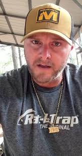 To the sweetest woman who truly loves me ❤️… Babe, I need your 'hi' right  now. I'm here thinking about you talk to me, love. ❤️ You are my wife. And I