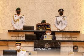 Dalam satu istiadat yang bersejarah, dymm sultan ibrahim ibni almarhum sultan iskandar telah mengisytiharkan bandar maharani sebagai bandar diraja johor pada 24 november 2012, sempena sambutan ulang tahun hari keputeraan dymm tuanku pada 22 november 2012. M8yvivronvnn8m