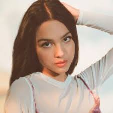 Hozier Announces His New Single, "Swan Upon Leda" • Music Daily