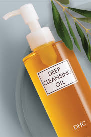 Dhc Deep Cleansing Oil In 2020 Deep Cleansing Oil Dhc Deep Cleansing Oil Cleansing Oil