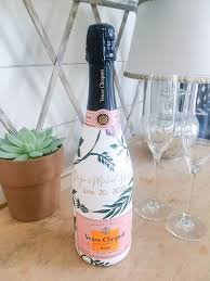 Full color custom beer labels easy to use and perfect for all home brewers and beer lovers! Custom Floral Champagne Bottle Custom Champagne Bottle Bottle Painting Champagne Bottle