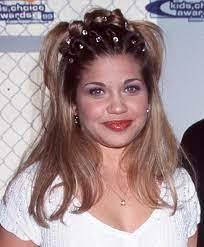 Whether you were old enough to remember them the first time around or you were barely yet alive, the '90s is the latest decade to experience a resurgence in popularity. Best 90 S Hairstyles We Loved