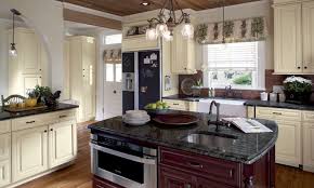 The series includes as broad array of raised and recessed center panels as well as a beadboard design. Explore Waypoint Living Spaces Kitchen Remodeling Buffalo Ny Ny Kitchen Bath