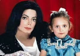 This blog is brought to you by www.parisjackson.in a fan made website. Wie Lebt Die Einzige Tochter Von Michael Jackson Die Schonheit Paris Jackson Uberalles