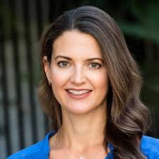 Leah Polk's Instagram, Twitter & Facebook