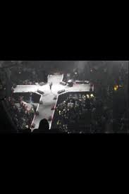 Venue de conciertos, convenciones y exposiciones en monterrey n.l, operado por zignia live. Lili Estefan Twitterissa Esta Foto Me Dicen Es De Su Ultimo Concierto En El Arena De Monterrey Una Cruz Y Jennirivera En El Centro Http T Co Zldktigt
