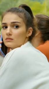 XL burger by Isaac Burger . credit to ArieyJojo