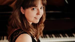 Gra na fortepianie jest sensem życia dla wielu"