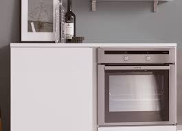 Burger Kuchen Lara 391 Klare Linien Griffloses Design Weiss Und Grau Das Passt Genau