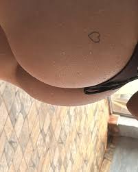 Adryelli Rot | Perfil Close Fans