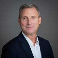 100+ perfiles de «Shane»