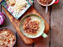 A few spoonfuls of curry heighten the aroma of butternut and apple in this hearty soup. Dinner Party Soups