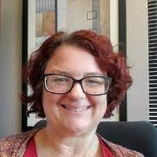 Kandie Lowe's Instagram, Twitter & Facebook