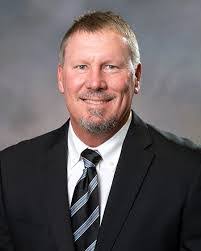 Patrick Neece's Instagram, Twitter & Facebook