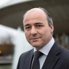 Mark Helsen's Instagram, Twitter & Facebook