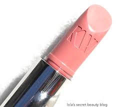 Blended with shea butter, jojoba seed oil and sweet almond oil, kjaer weis' moisturizing formula is activated when the velvety texture comes into. Lola S Secret Beauty Blog Kjaer Weis Lipstick In Honor Nude Pink Perfection Review And Swatches Kjaerweis