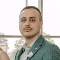 1600+ "Dragoslav" profiles