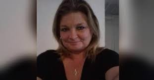 Glenda Lunsford's Instagram, Twitter & Facebook