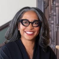 Stephanie Loewen's Instagram, Twitter & Facebook