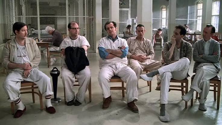 ONE FLEW OVER THE CUCKOO'S NEST 🤩 - Spoiler Free Reviews