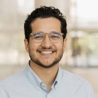 Julio Manzo's Instagram, Twitter & Facebook