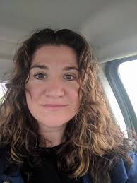 Mint tones and glowing Jade, a beautiful result. 💚