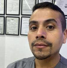 Dr. John Pierre Hernandez Hernandez opiniones