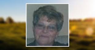 Janet Maple's Instagram, Twitter & Facebook