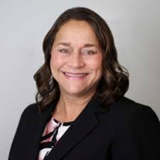 Shannon Lowery's Instagram, Twitter & Facebook