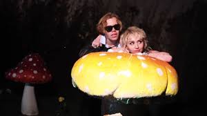 The kid laroi mega (contains leaks/snippets/official releases)mod post (self.thekidlaroi). Watch Miley Cyrus On Kid Laroi Without You Remix Video
