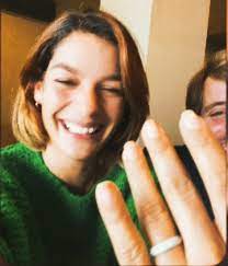 Marta faial e gonçalo da câmara pereira revelaram estar à espera de gémeos, quatro meses depois de a atriz ter sido pedida em casamento. Marta Faial E Goncalo Da Camara Pereira Tv 7 Dias