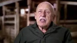 Ooooo, who is Dr. Rollins? Hope it's Boris Kodjoe or Shemar Moore. Someone  of that caliber, wouldn't that be 😁🤞🏾