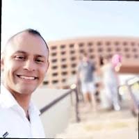 30+ "Victor Pompa" profiles