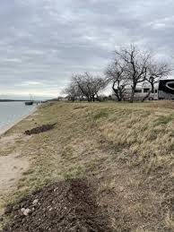 A family camp out at aldoph thomae jr. Adolph Thomae Jr County Park Rio Hondo Texas Us Parkadvisor