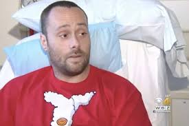 Landscaper loses leg in wood chipper but quick thinking colleagues save his  life