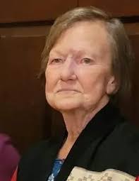 Carole Hooper's Instagram, Twitter & Facebook