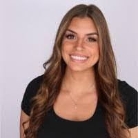 Shannon Ream's Instagram, Twitter & Facebook