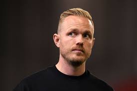 Has Eidevall lost the dressing room? Arsenal losing 2 points v Everton  Women is unacceptable..