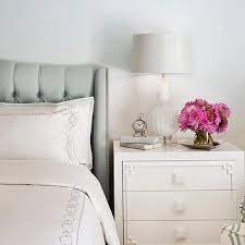 Batwoman, which premiered in october 2019, starred rose as kate kane, the cousin of bruce wayne, three years after batman's sudden disappearance. Paint Gallery Benjamin Moore Winter White Paint Colors And Brands Design Decor Photos Pictures Ideas Inspiration And Remodel