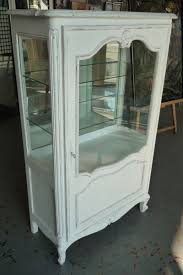 En blanc concernant repeindre un meuble en bois. Ancienne Vitrine En Merisier Que J Ai Repeint En Blanc Vieilli Dimensions 90 Cm De Large 150 Cm De Haut 42 Mobilier De Salon Repeindre En Blanc Meuble Design