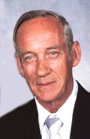 Walter Yoder's Instagram, Twitter & Facebook