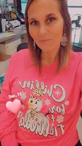 Beautiful sister… Jennifer Feranda Lynch and Lori Feranda Roberts always  loving sweet Hollie Gonsoulin