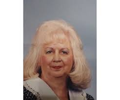 Jennie Cash's Instagram, Twitter & Facebook